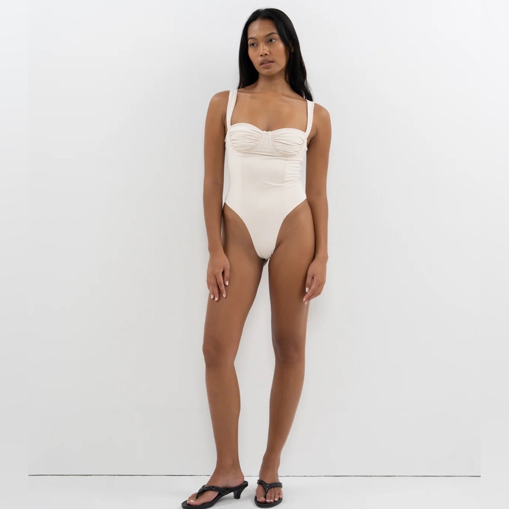 Belle the Label Vision One Piece